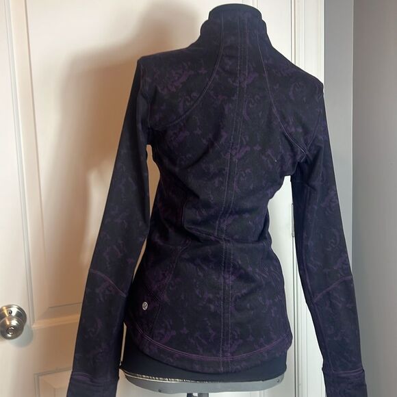LULULEMON FORME JACKET - ZIFANDEL - 6 - Picture 5 of 6